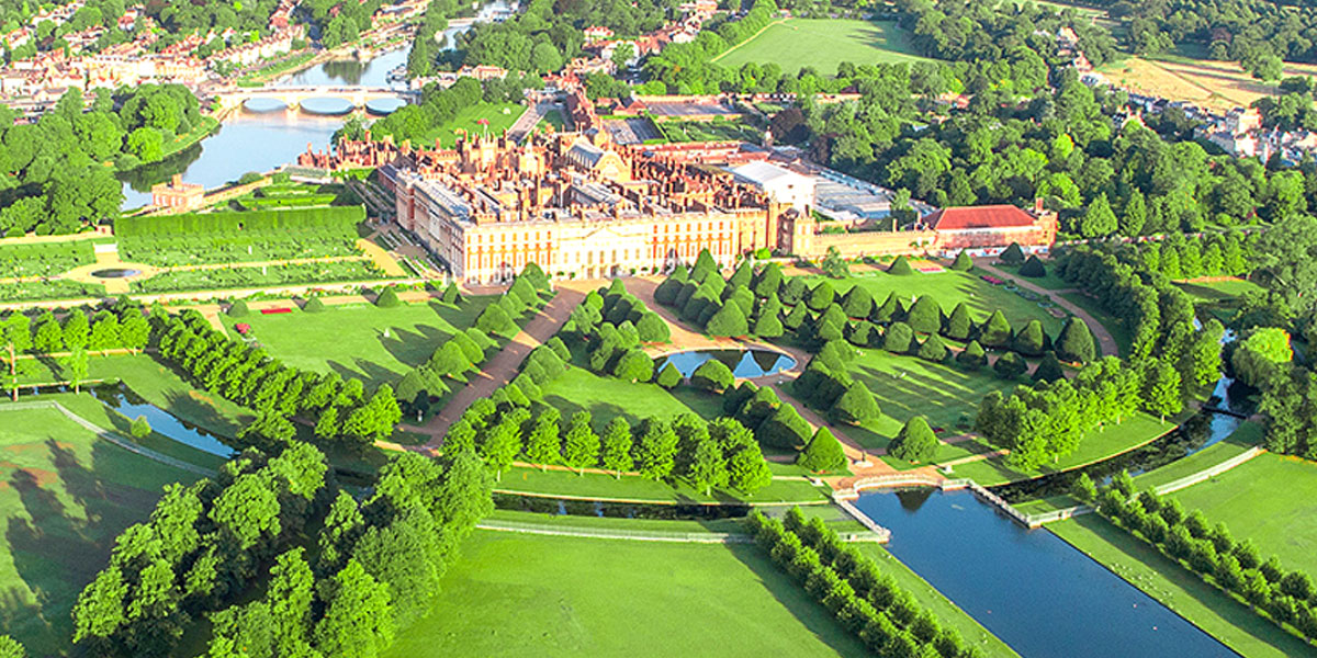 Hampton Court Palace London