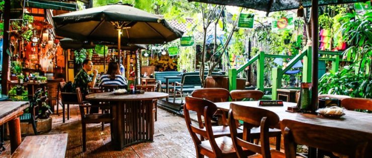 Mbah Jingkrak Restaurant Jakarta